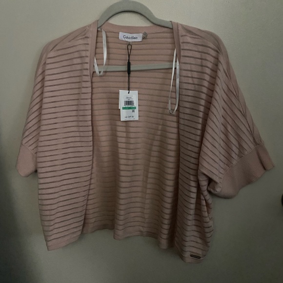 NWT. Calvin Klein short cardigan. - Picture 1 of 3